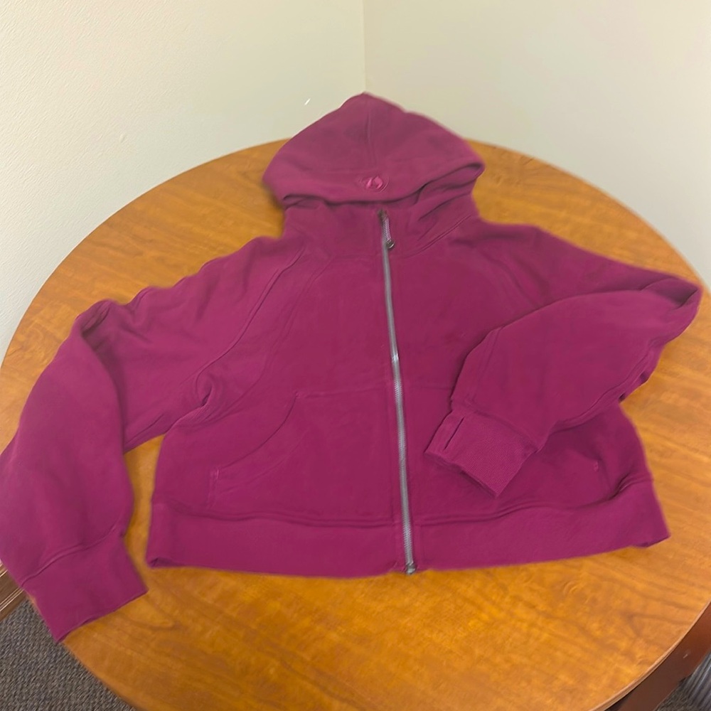 Women’s Lululemon Scuba Full Zip Cropped Hoodie Sweatshirt - Size M / L